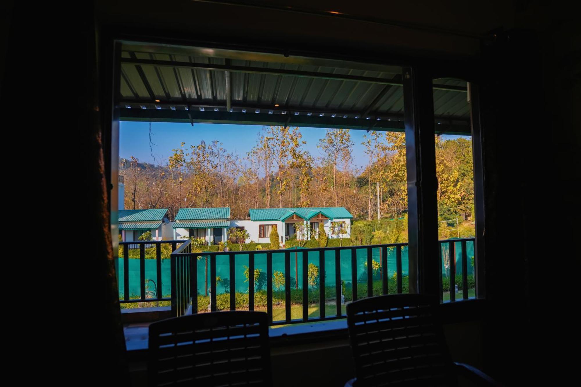 Corbett Nature Walk Resort Ramnagar Exterior foto