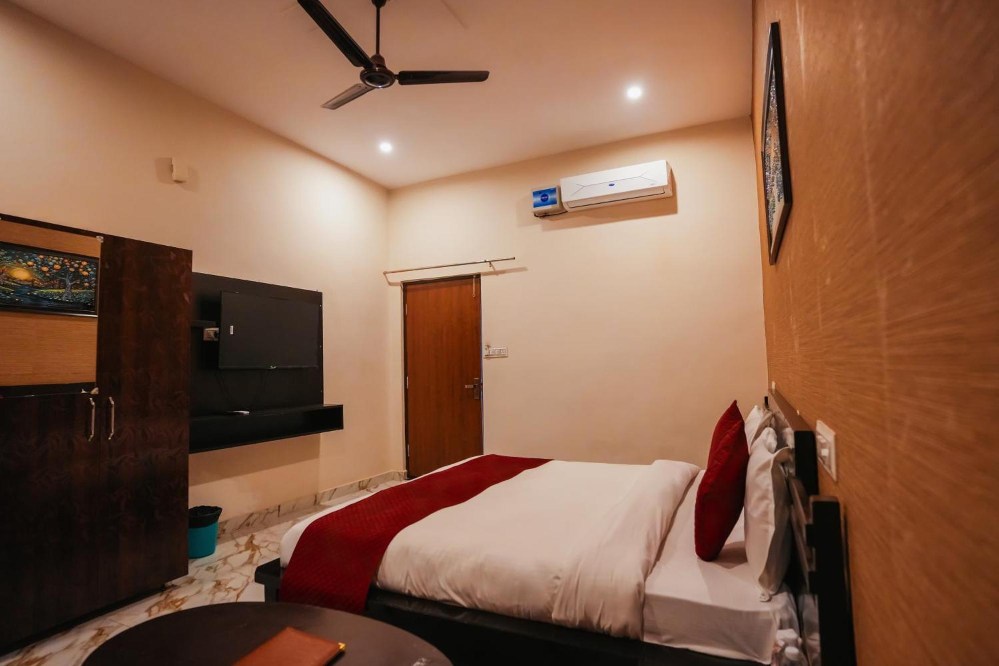 Corbett Nature Walk Resort Ramnagar Exterior foto